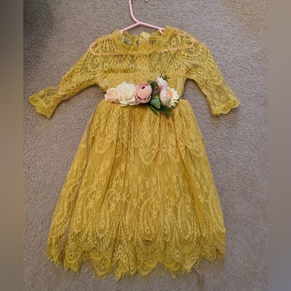 Irish Scully Girls Dress Sz 4 Yellow Lace Flower Belt - Picture 1 of 7